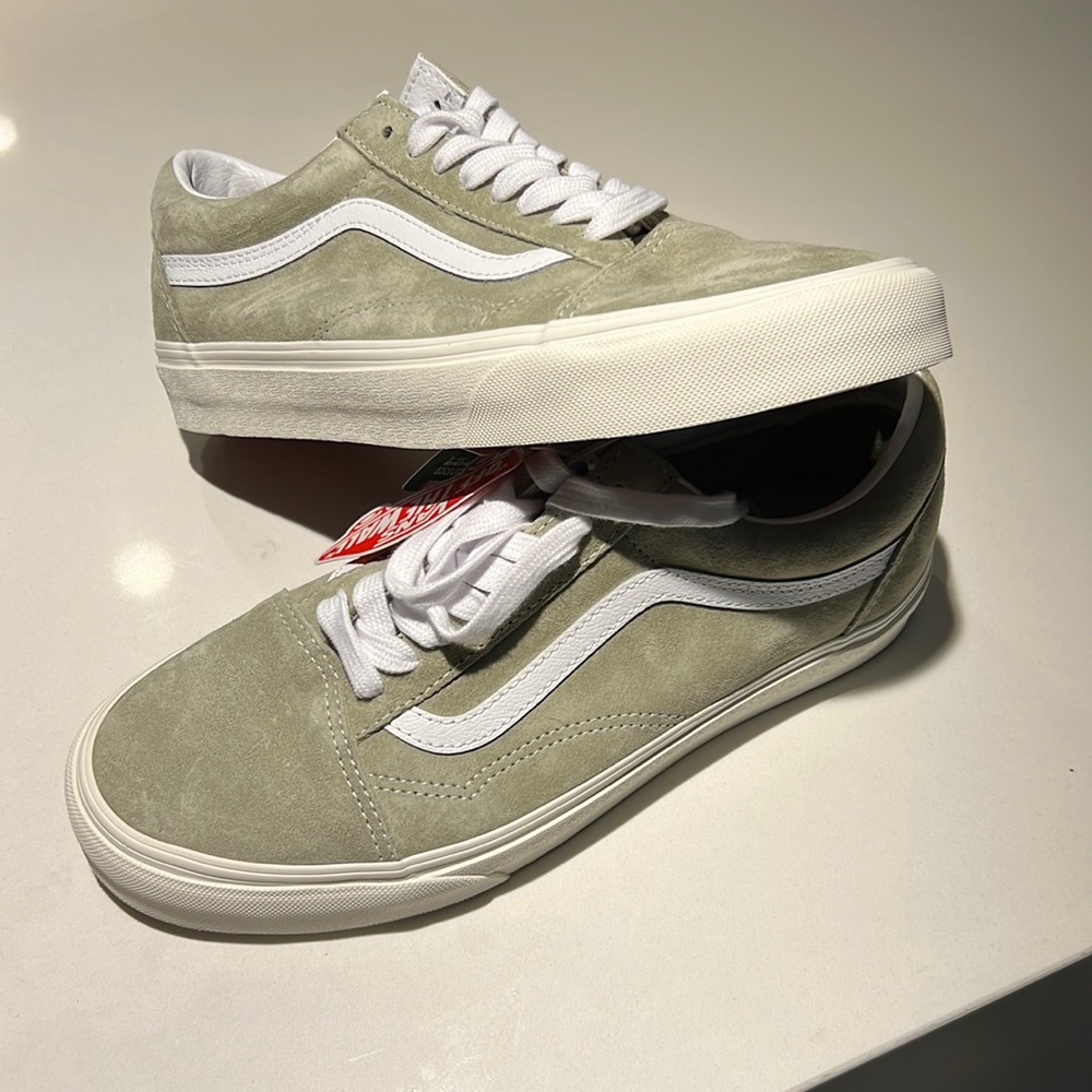 Vans Old Skool Suade  |  Moss Gray & Sno  |  NWT never worn. Men’s Size 8.5